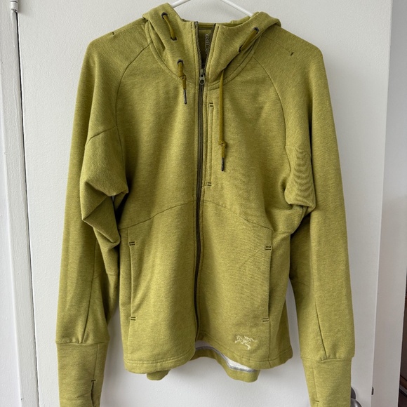 Arc’teryx zippered hoodie - Picture 1 of 3